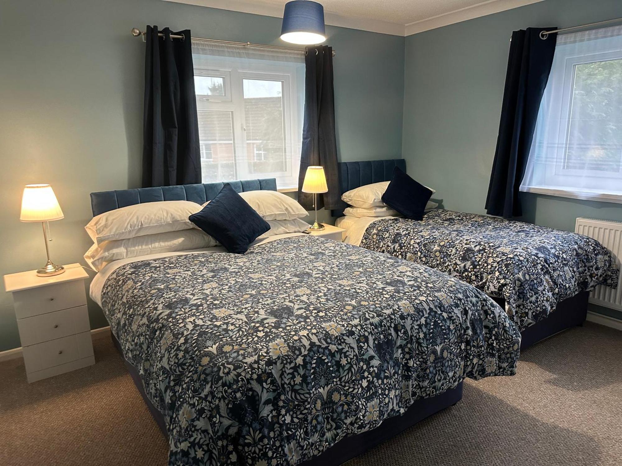 Lynn Hill Guest House Dereham Bagian luar foto