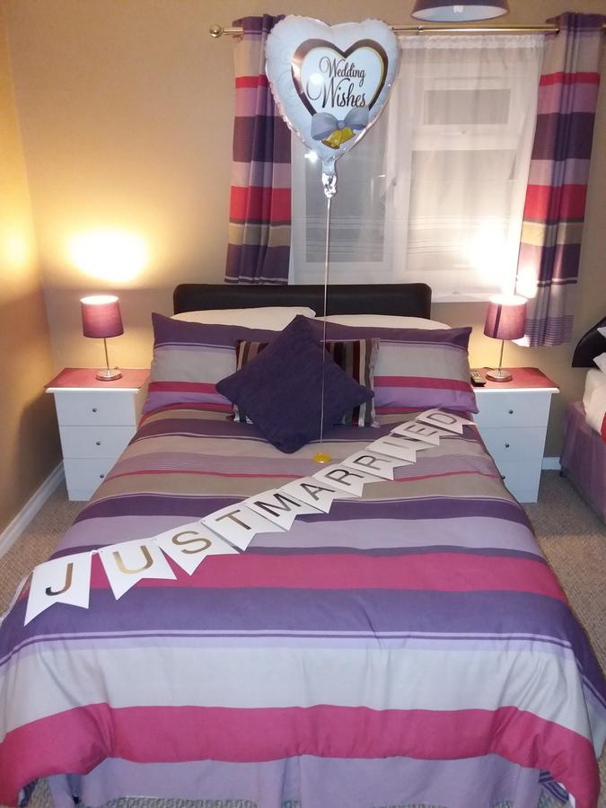 Lynn Hill Guest House Dereham Bagian luar foto