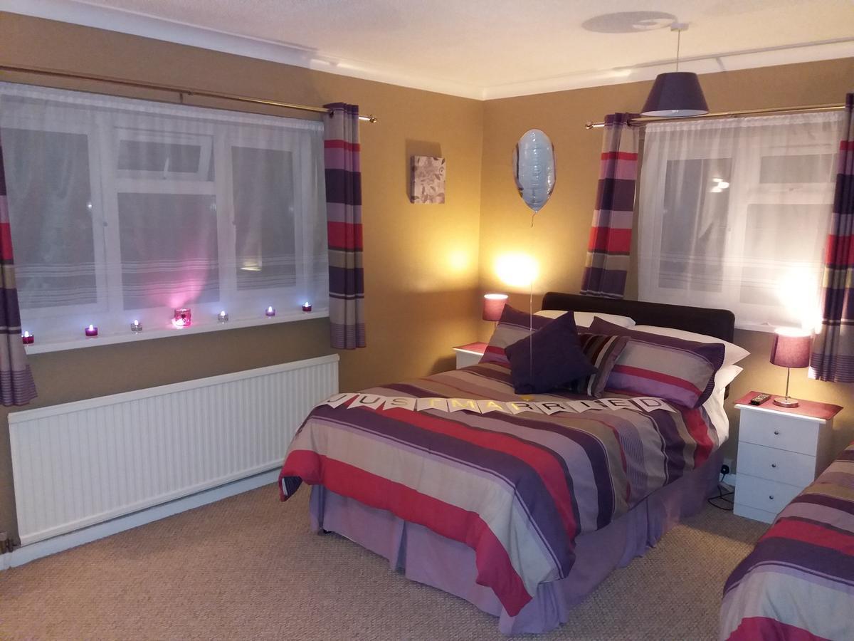 Lynn Hill Guest House Dereham Bagian luar foto