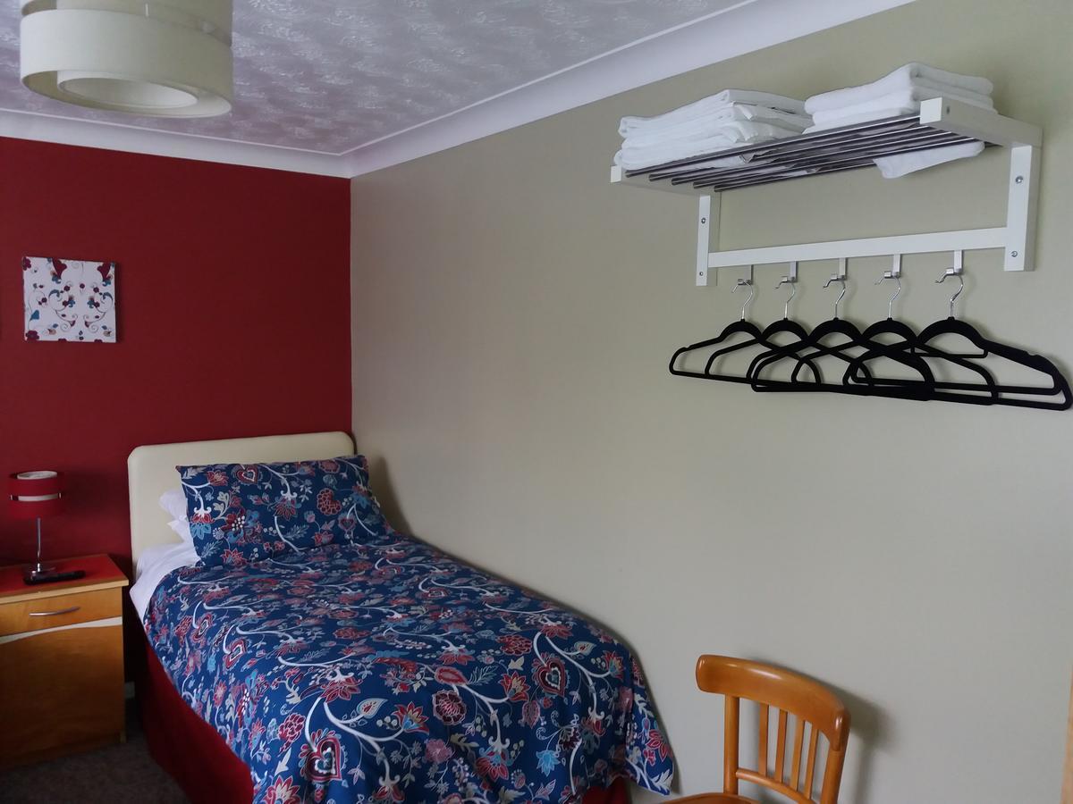 Lynn Hill Guest House Dereham Bagian luar foto