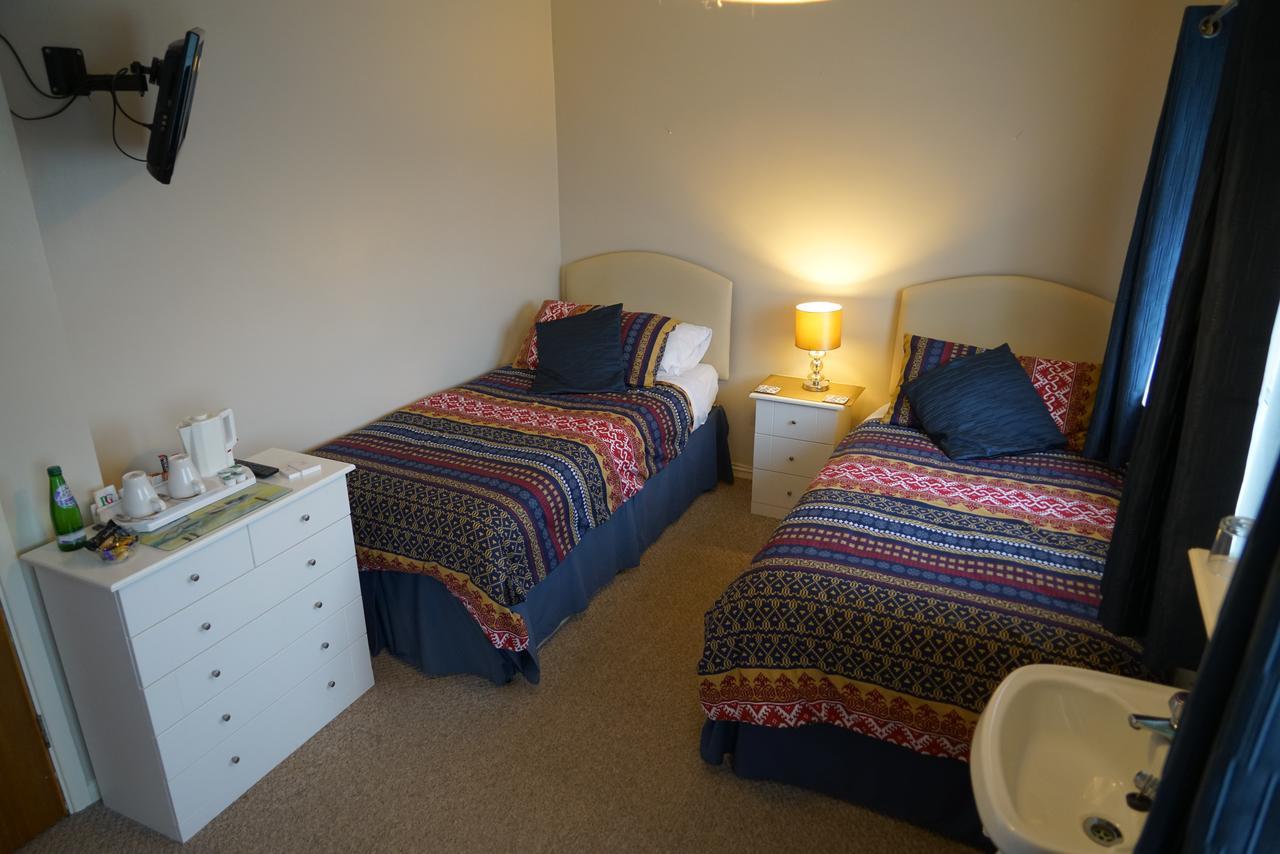 Lynn Hill Guest House Dereham Bagian luar foto