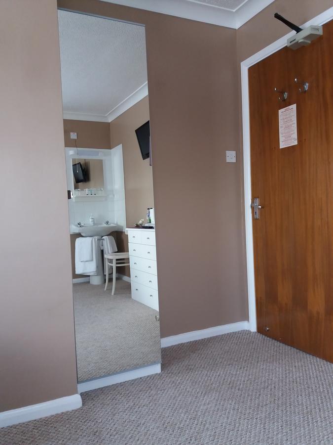 Lynn Hill Guest House Dereham Bagian luar foto